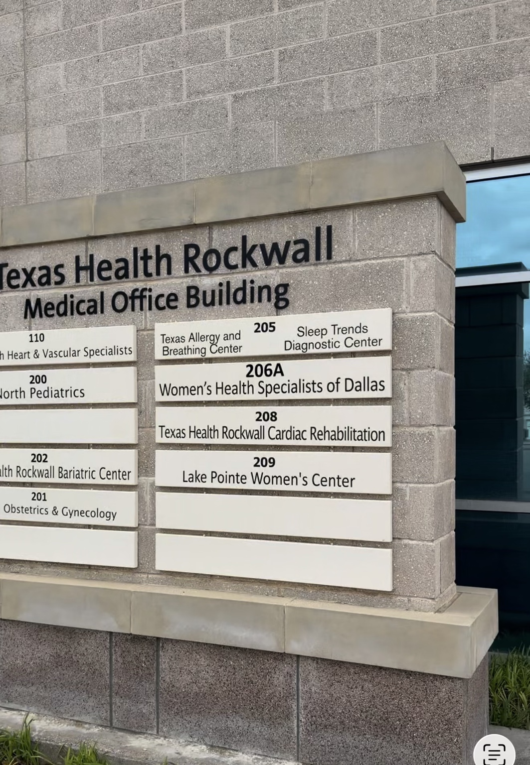 Texas Health Rockwall medical office directory showing Lake Pointe Women's Center Suite 209